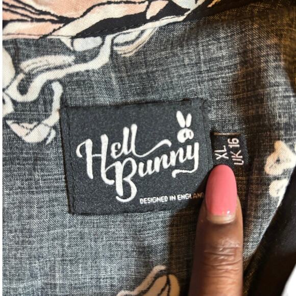 Hello Bunny Black Flower & Skull 3/4 Button Down Dress XL - Picture 4 of 7